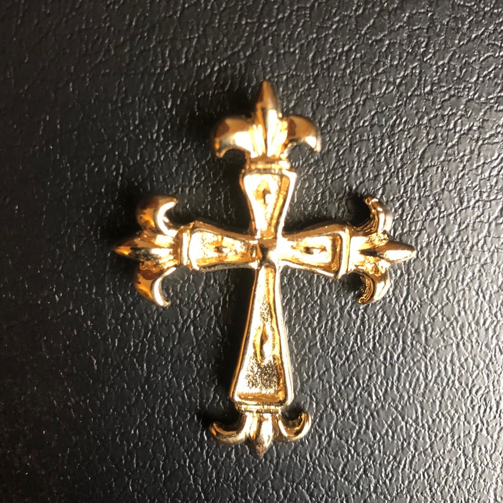 Gold overlay cross
